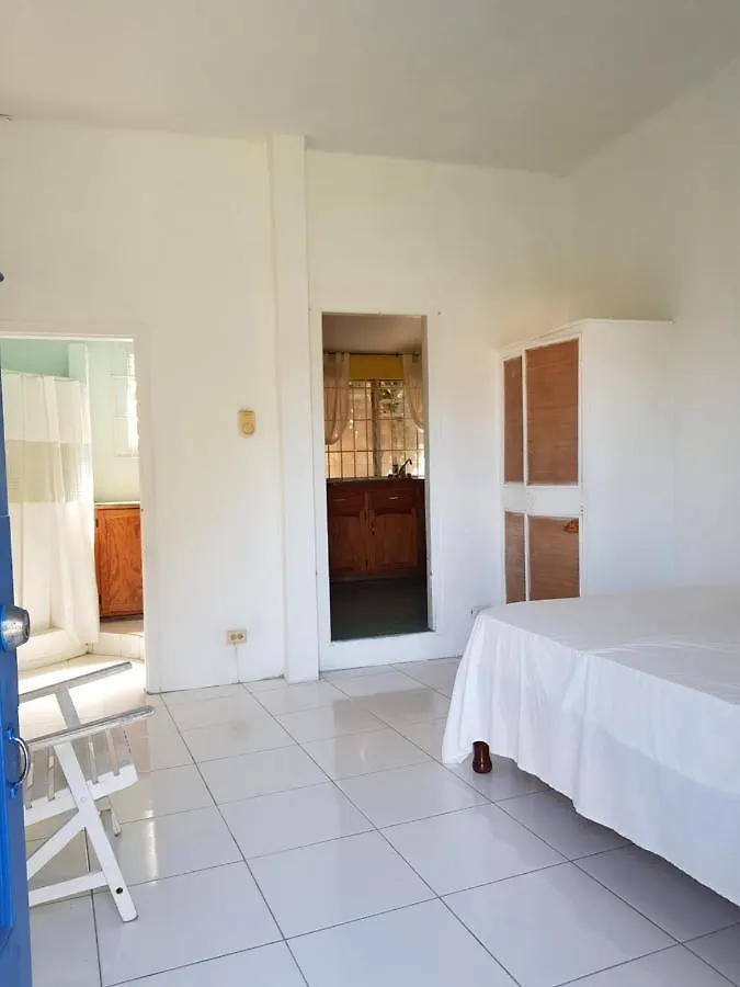 Landings #1 Hotel Montego Bay Affittacamere